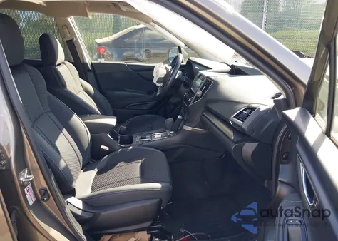 2019 Subaru Forester Premium из США, поврежденный, VIN JF2SKAECXKH460669